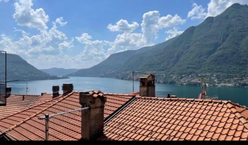 La Corte Sul Lago Pognana Lario Luaran gambar